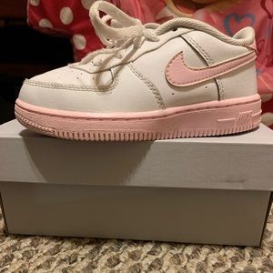 White/Pink Nike Air Force 1